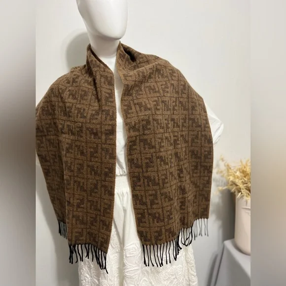 Fendi Authentic Vintage FF Logo Zucca Print Fringe Scarf - Picture 2 of 6